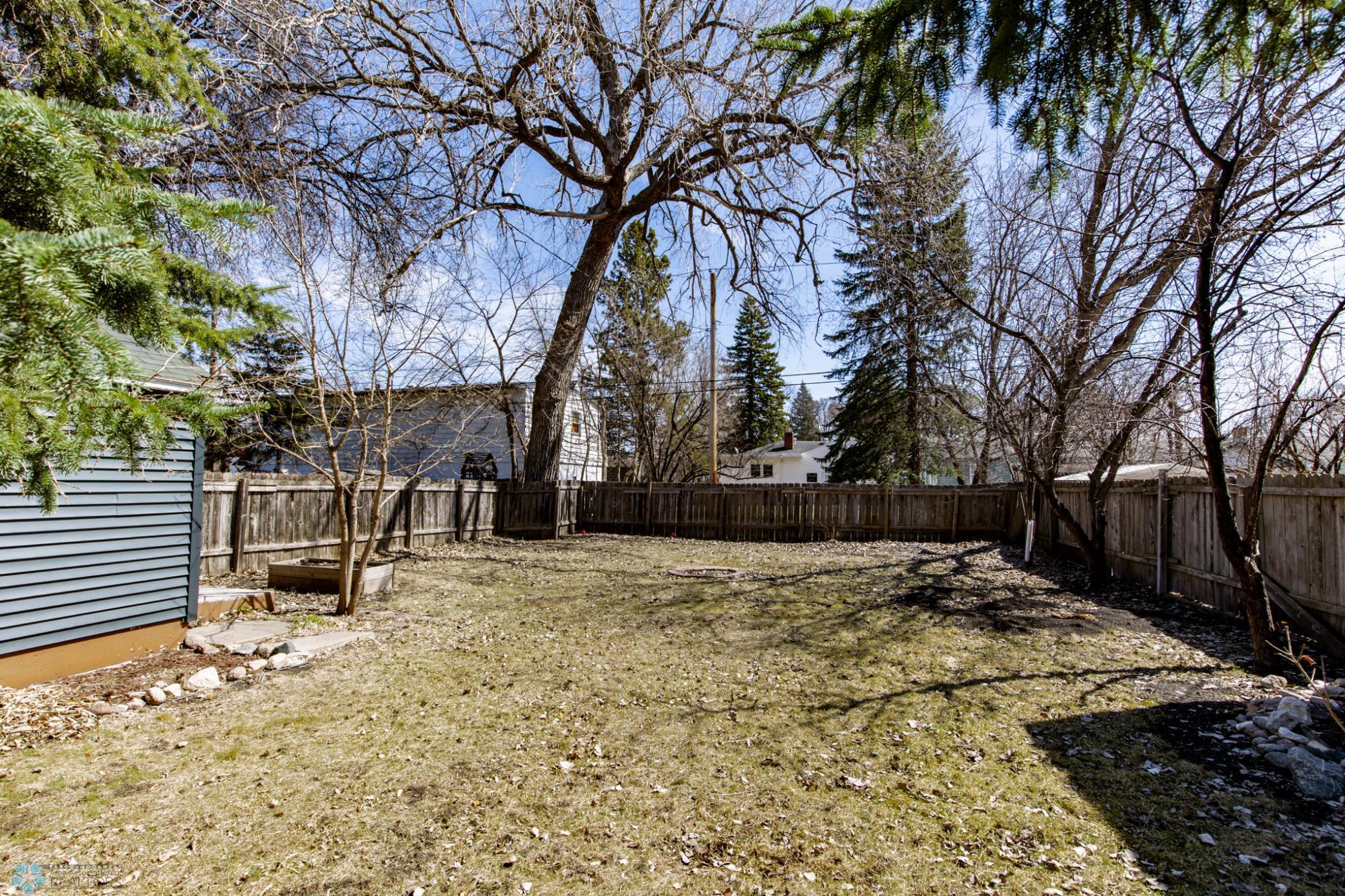912 11th Street, Moorhead, Minnesota image 3