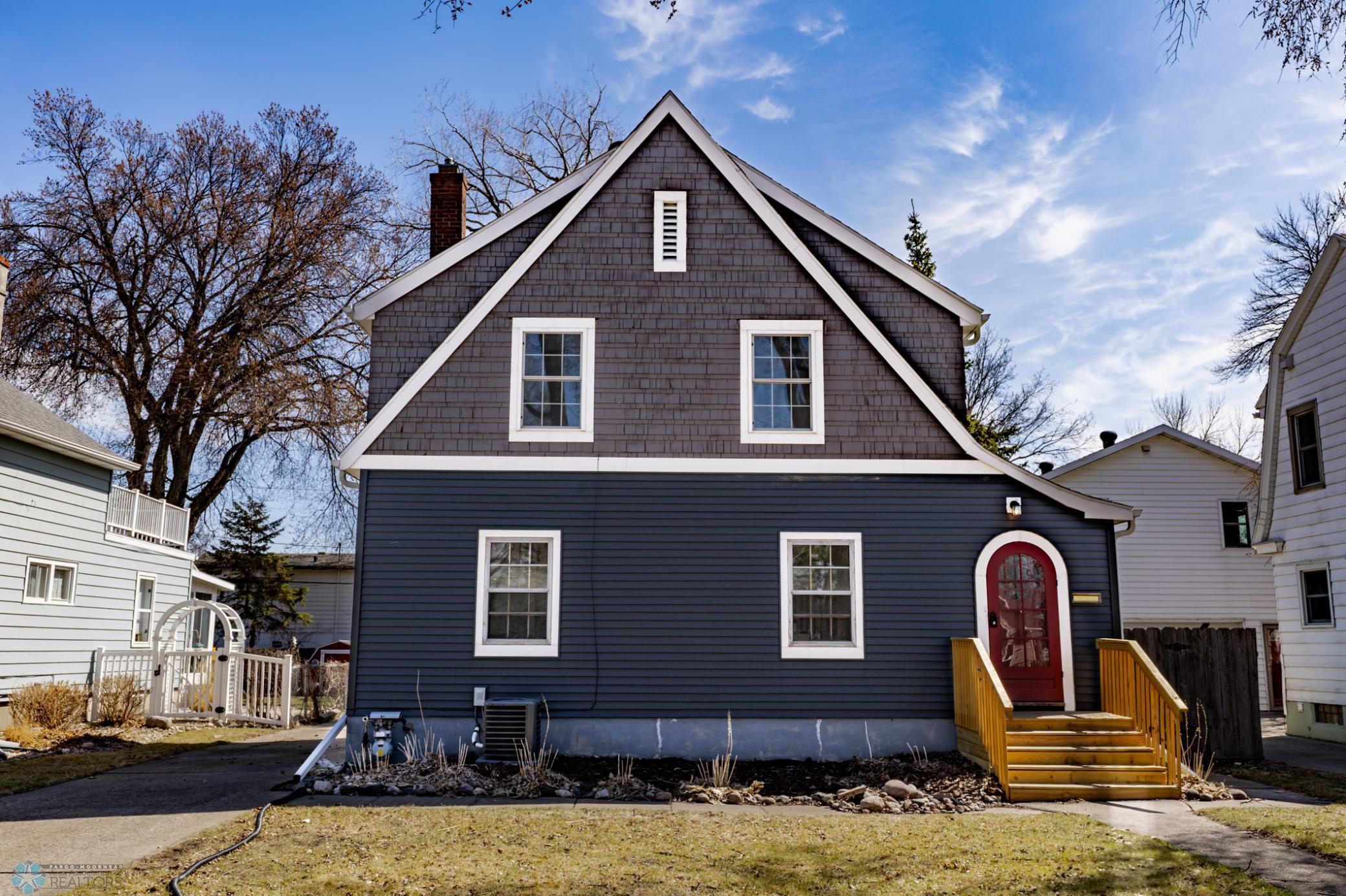 912 11th Street, Moorhead, Minnesota image 1