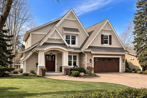 Homes For Sale - 5500 Halifax Lane<br/> Edina, MN 55424