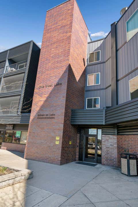 Condo For Sale - 1 W Lake Street<br/> Minneapolis, MN 55408