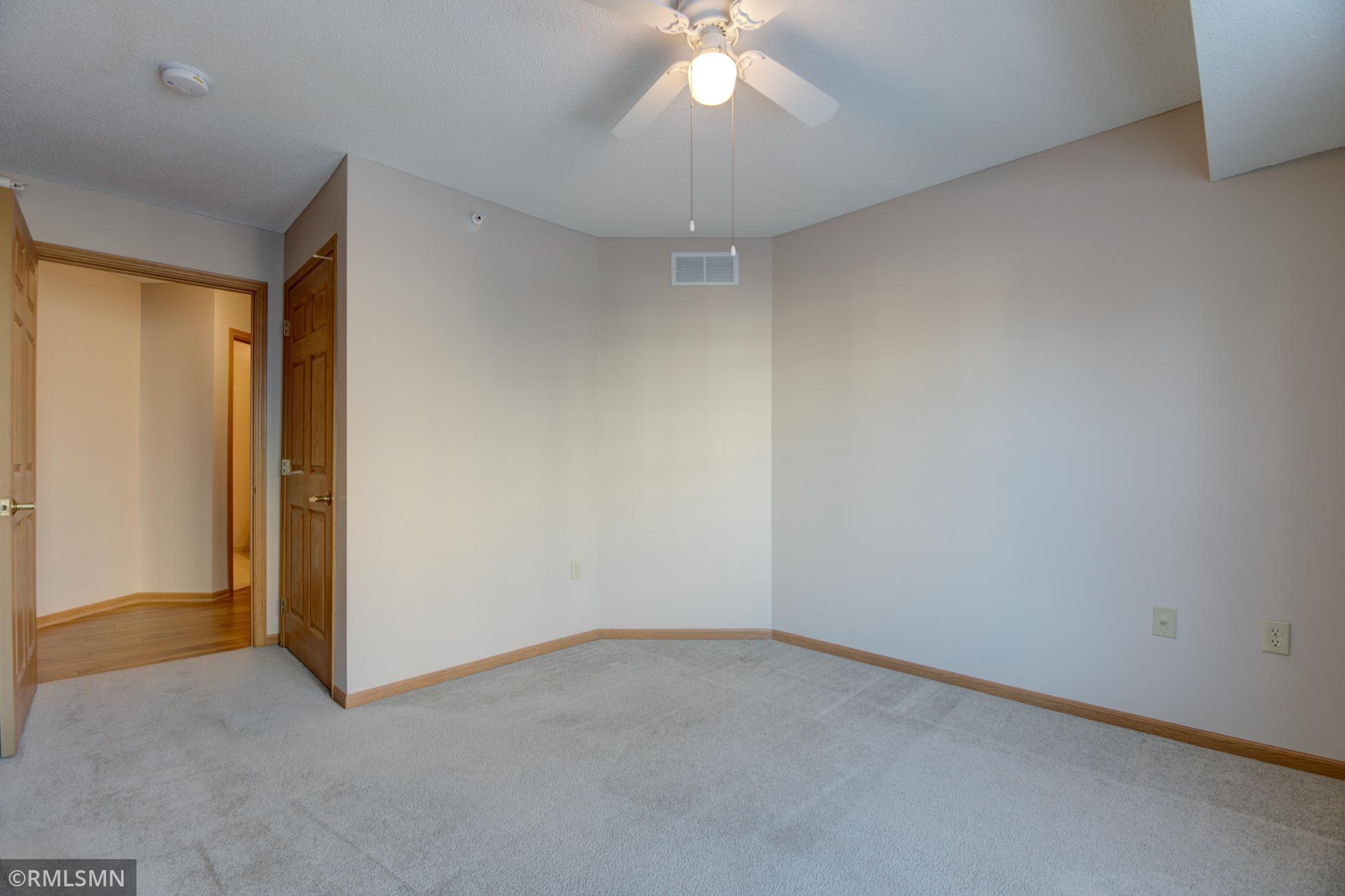 5650 Boone Avenue #211, Minneapolis, Minnesota image 11