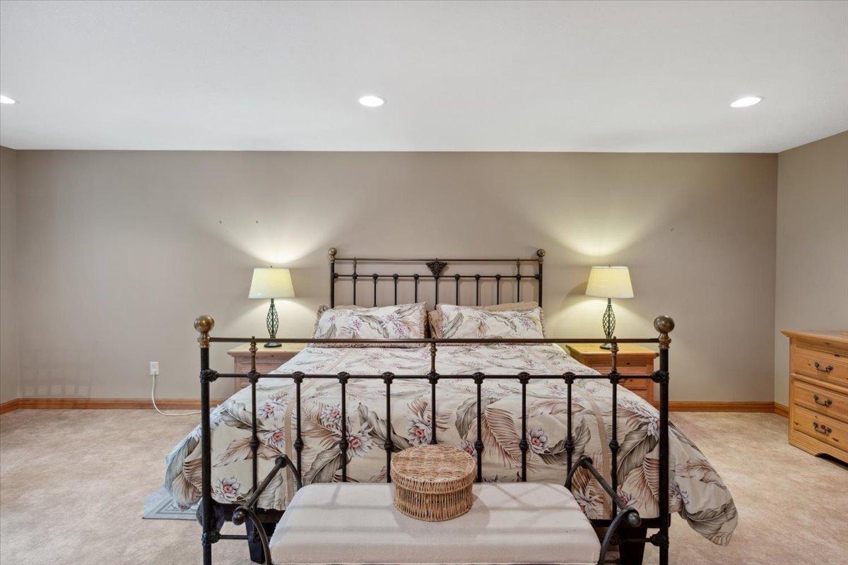 1001 Harvest Way, Lake City, Minnesota image 33