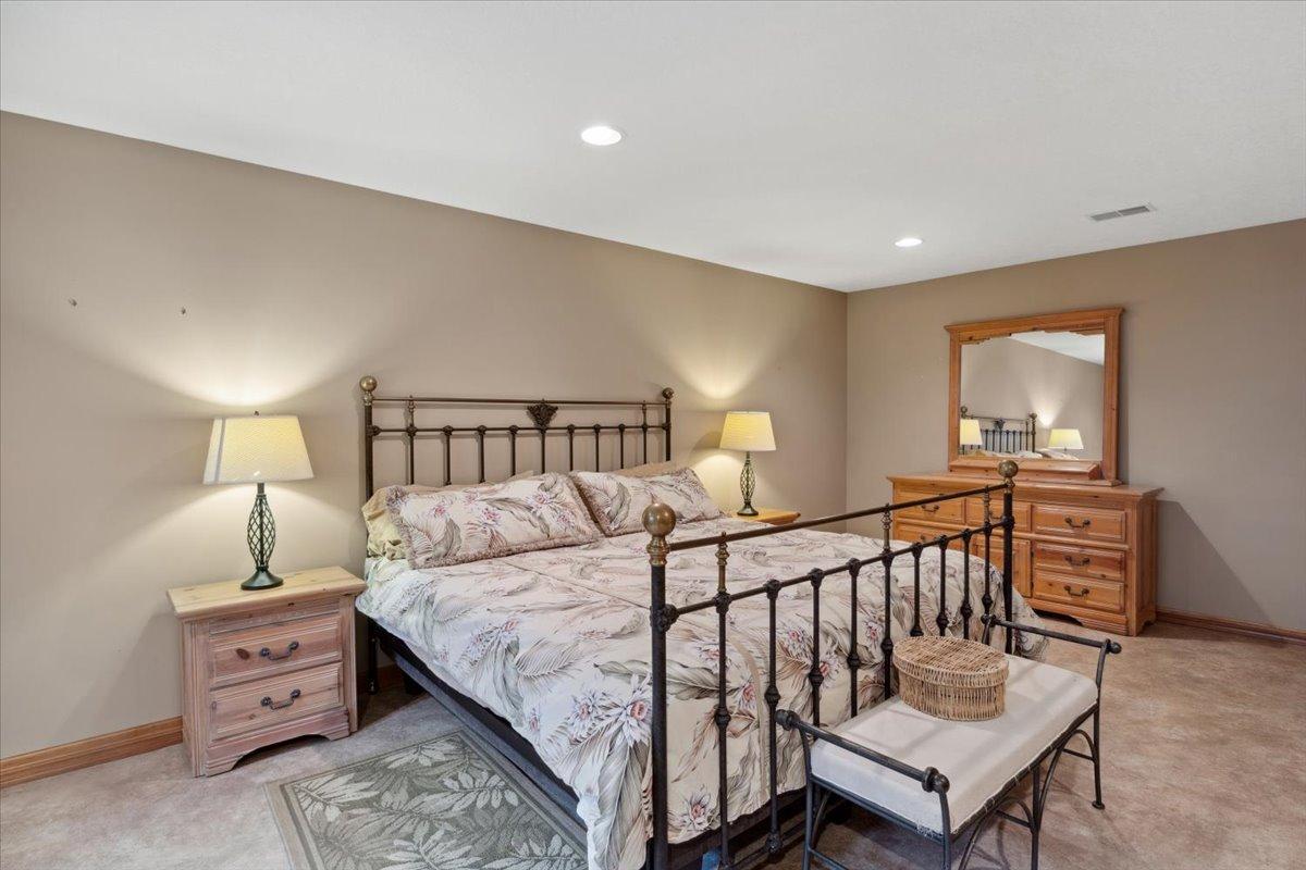 1001 Harvest Way, Lake City, Minnesota image 35