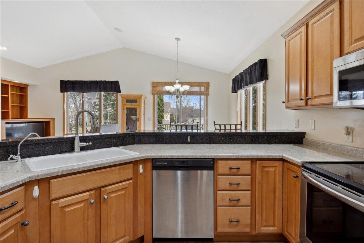1001 Harvest Way, Lake City, Minnesota image 10