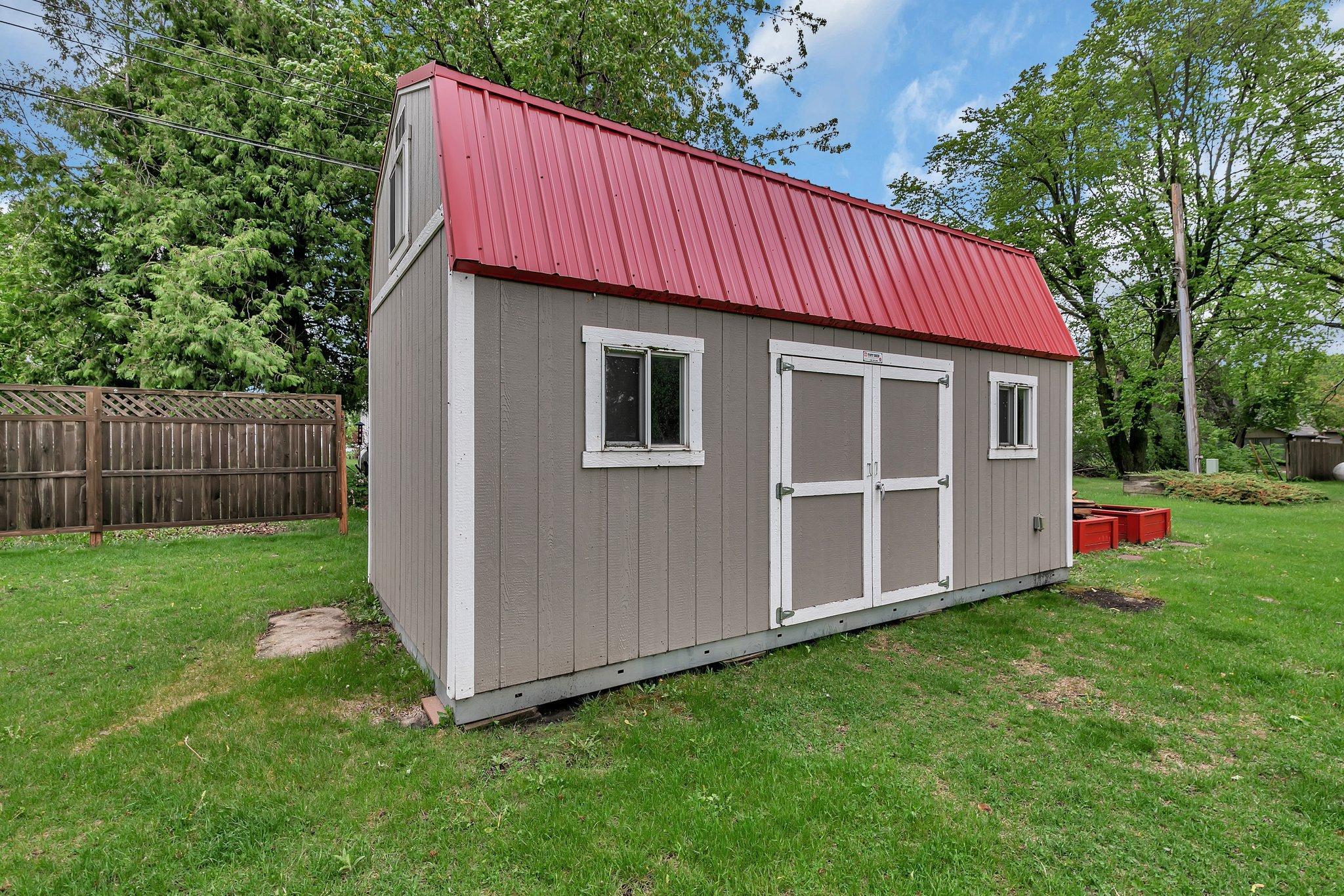 330 1st Street, Lake Lillian, Minnesota image 33