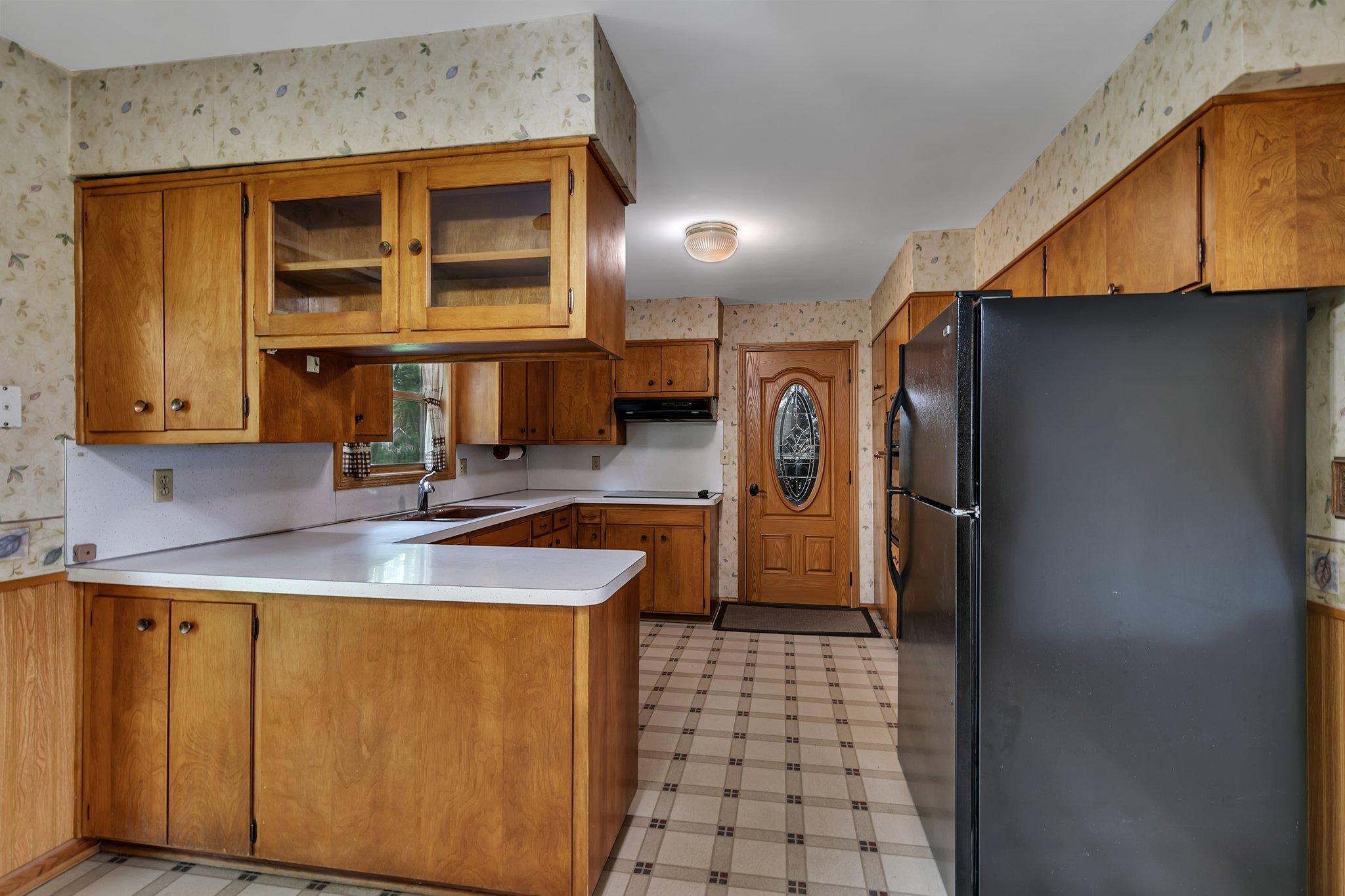 330 1st Street, Lake Lillian, Minnesota image 10