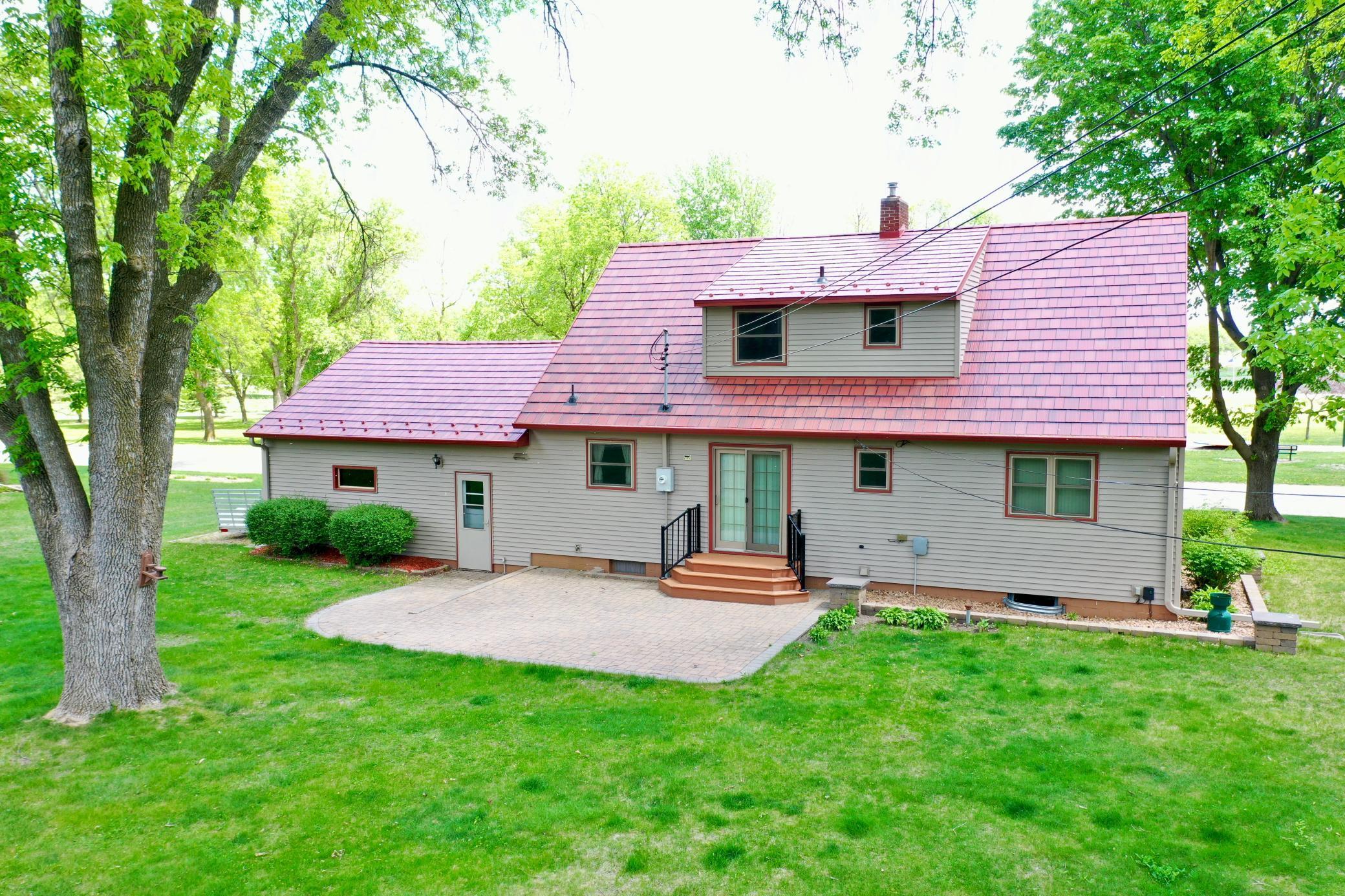 330 1st Street, Lake Lillian, Minnesota image 40