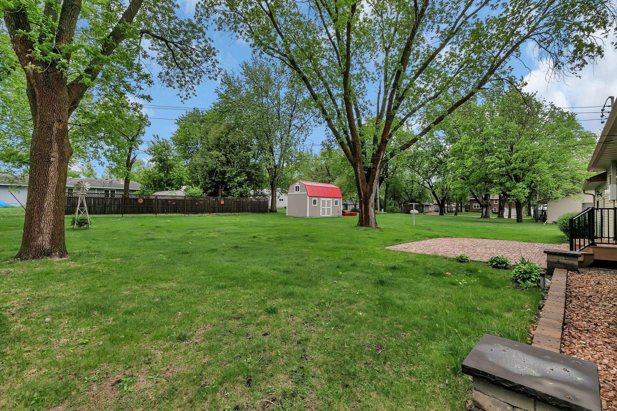 330 1st Street, Lake Lillian, Minnesota image 35