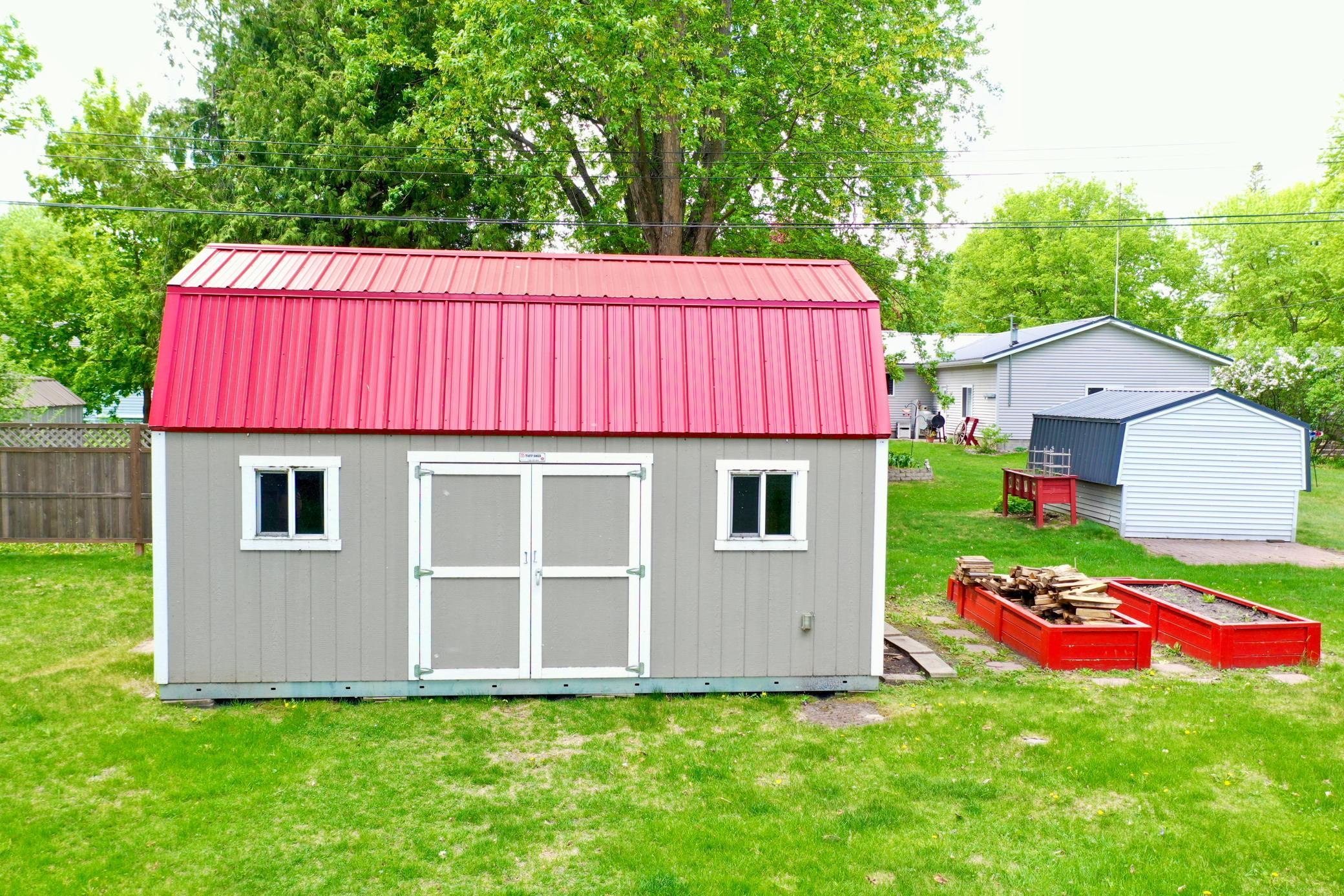 330 1st Street, Lake Lillian, Minnesota image 32