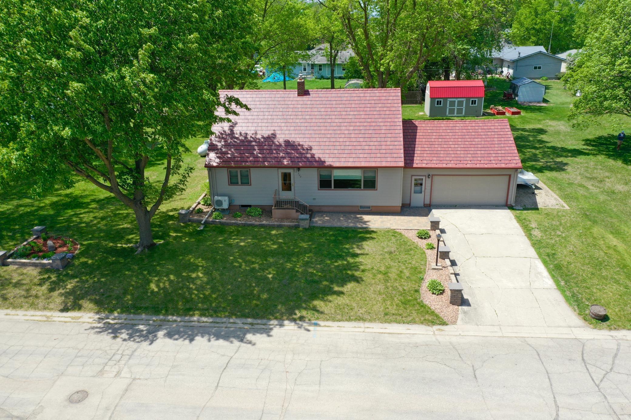 330 1st Street, Lake Lillian, Minnesota image 29