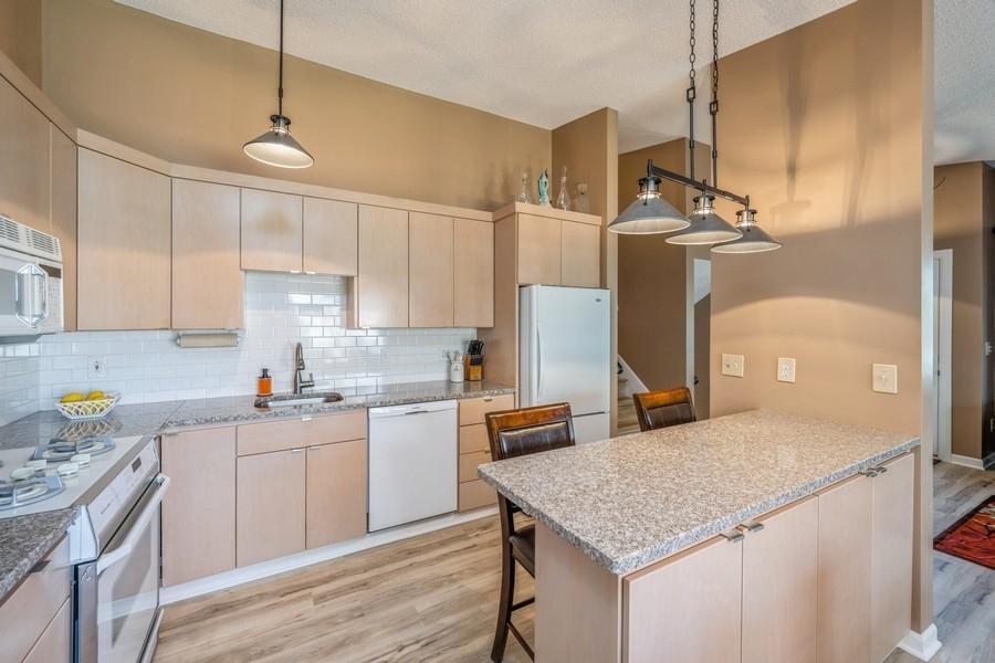 4167 Pepperwood Trail, Hopkins, Minnesota image 11