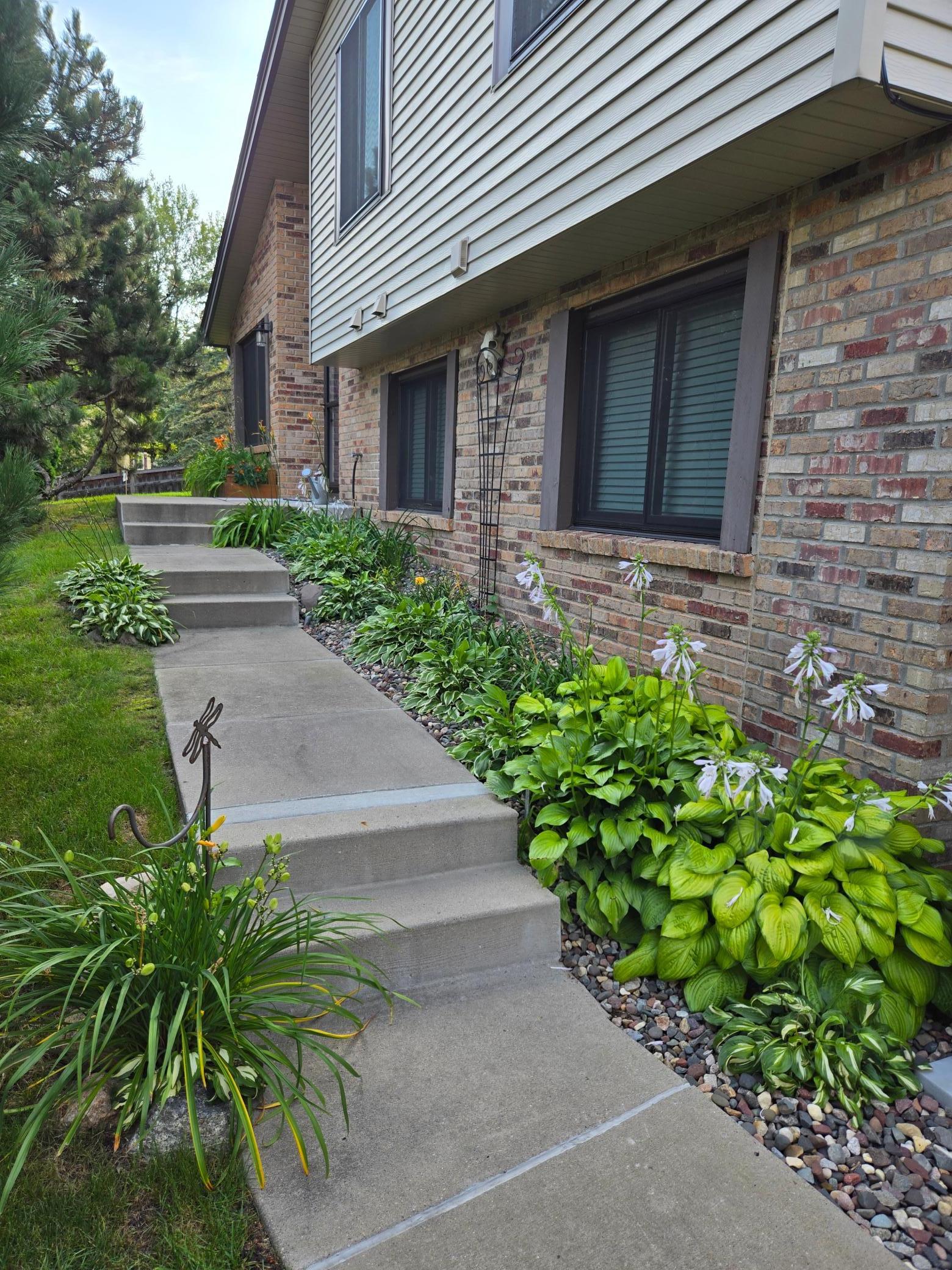 4167 Pepperwood Trail, Hopkins, Minnesota image 3