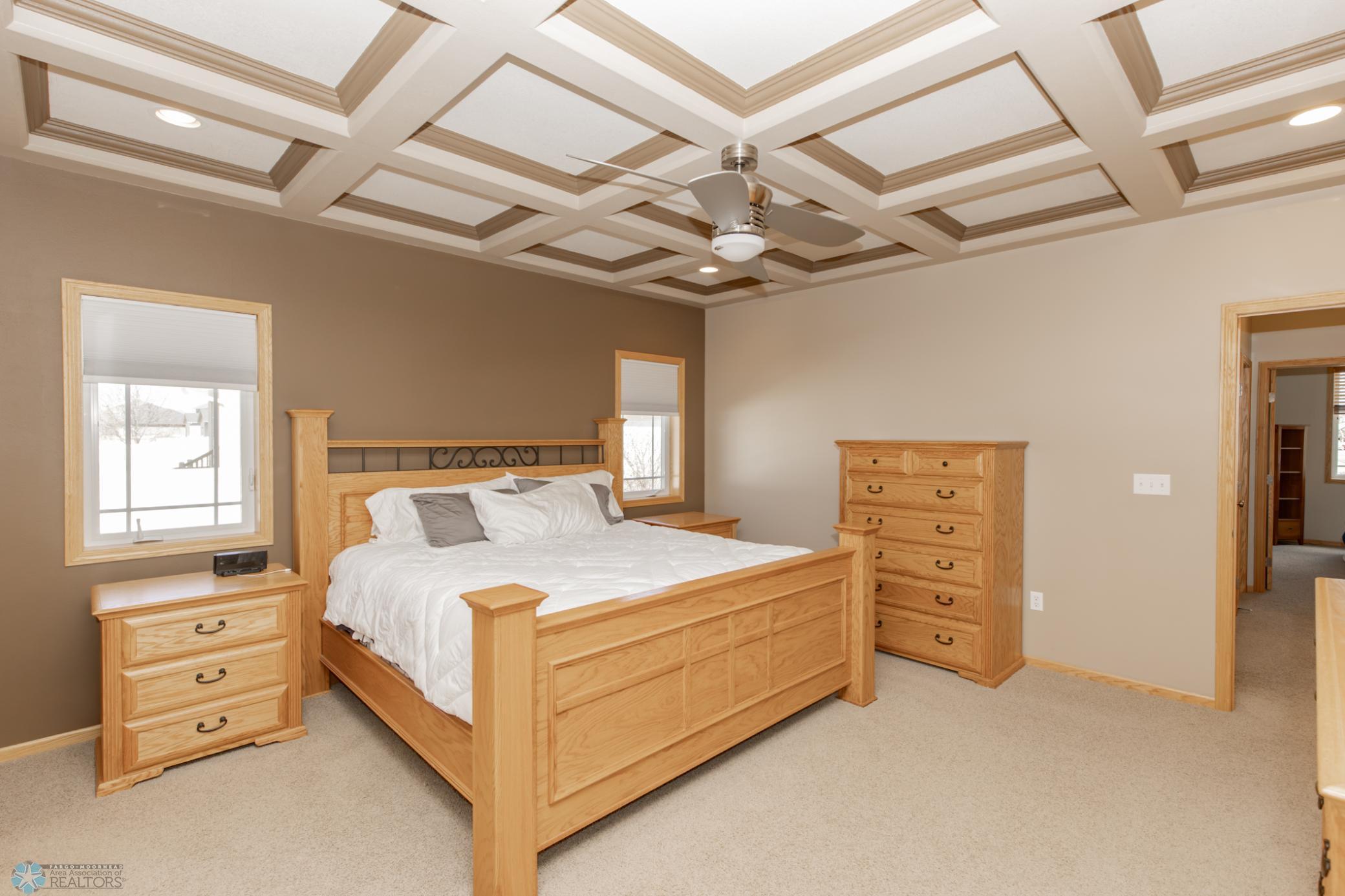 4833 Woodhaven Drive, Fargo, North Dakota image 19