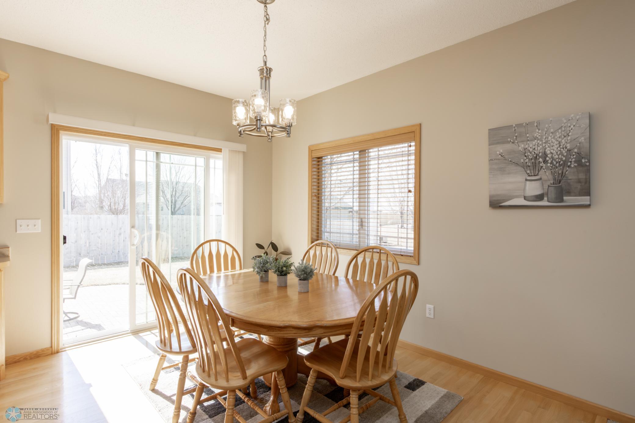 4833 Woodhaven Drive, Fargo, North Dakota image 22
