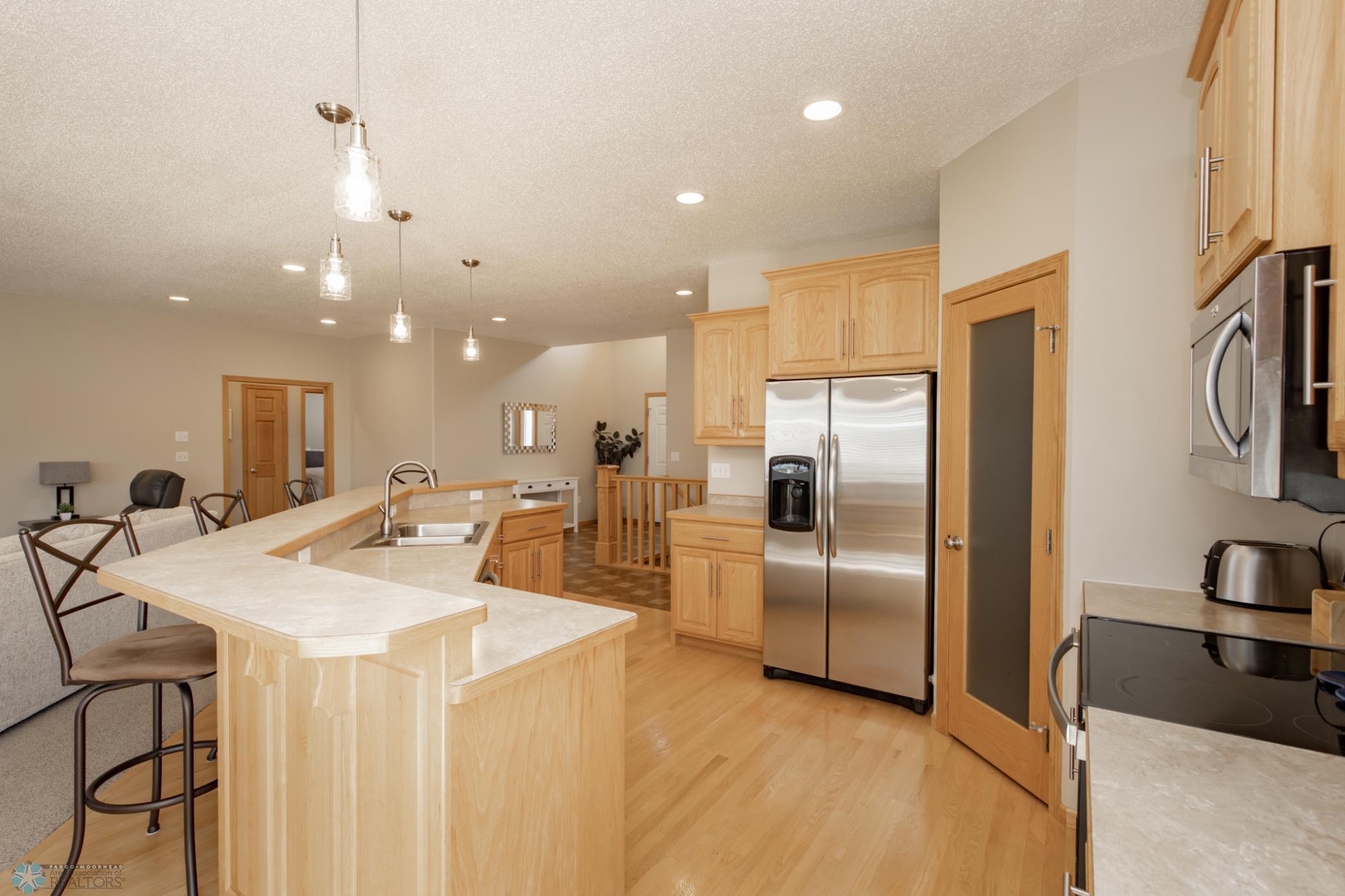 4833 Woodhaven Drive, Fargo, North Dakota image 12
