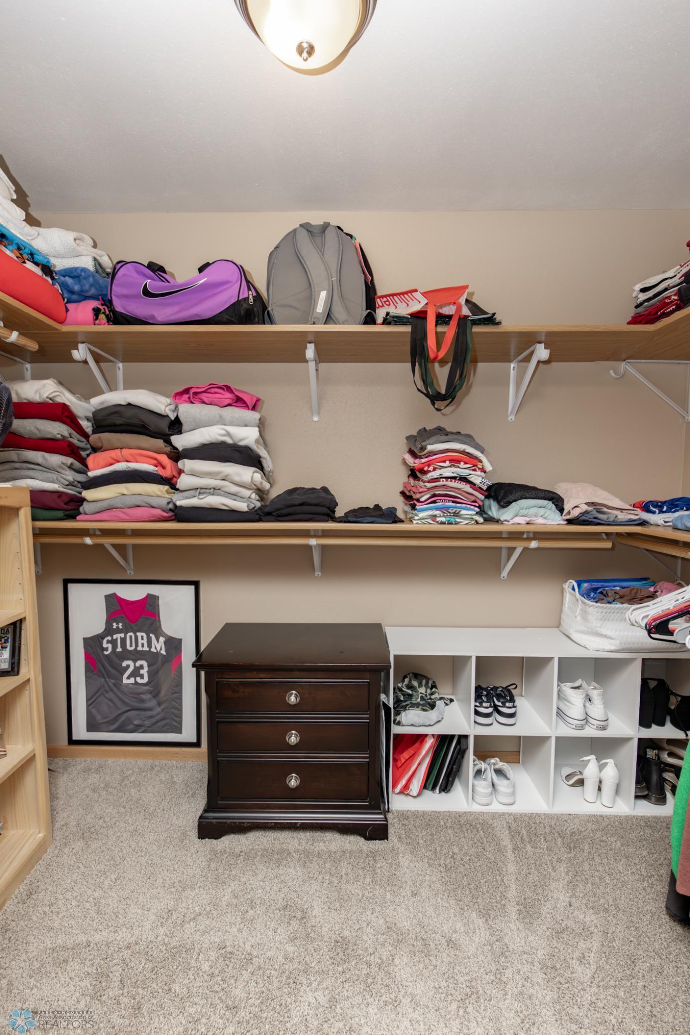 4833 Woodhaven Drive, Fargo, North Dakota image 43