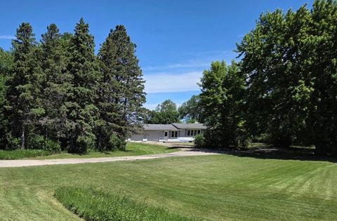 Homes For Sale - 6392 Us Highway 75<br/> Wheaton, MN 56296
