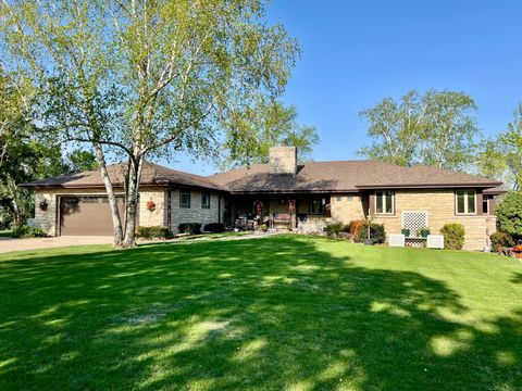 Homes For Sale - 579 Park Avenue<br/> Big Stone County, Ortonville, MN 56278