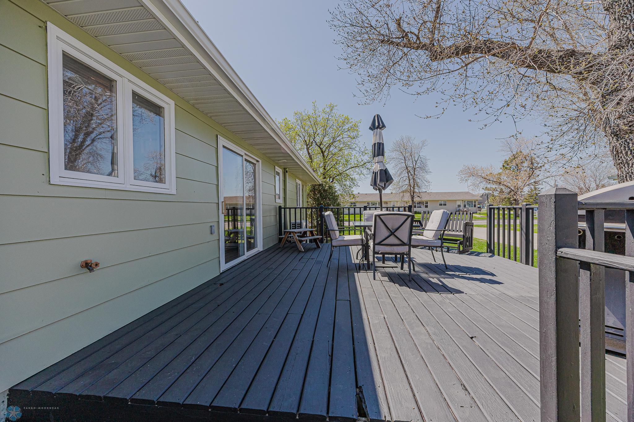 122 3rd Avenue, Hillsboro, North Dakota image 43