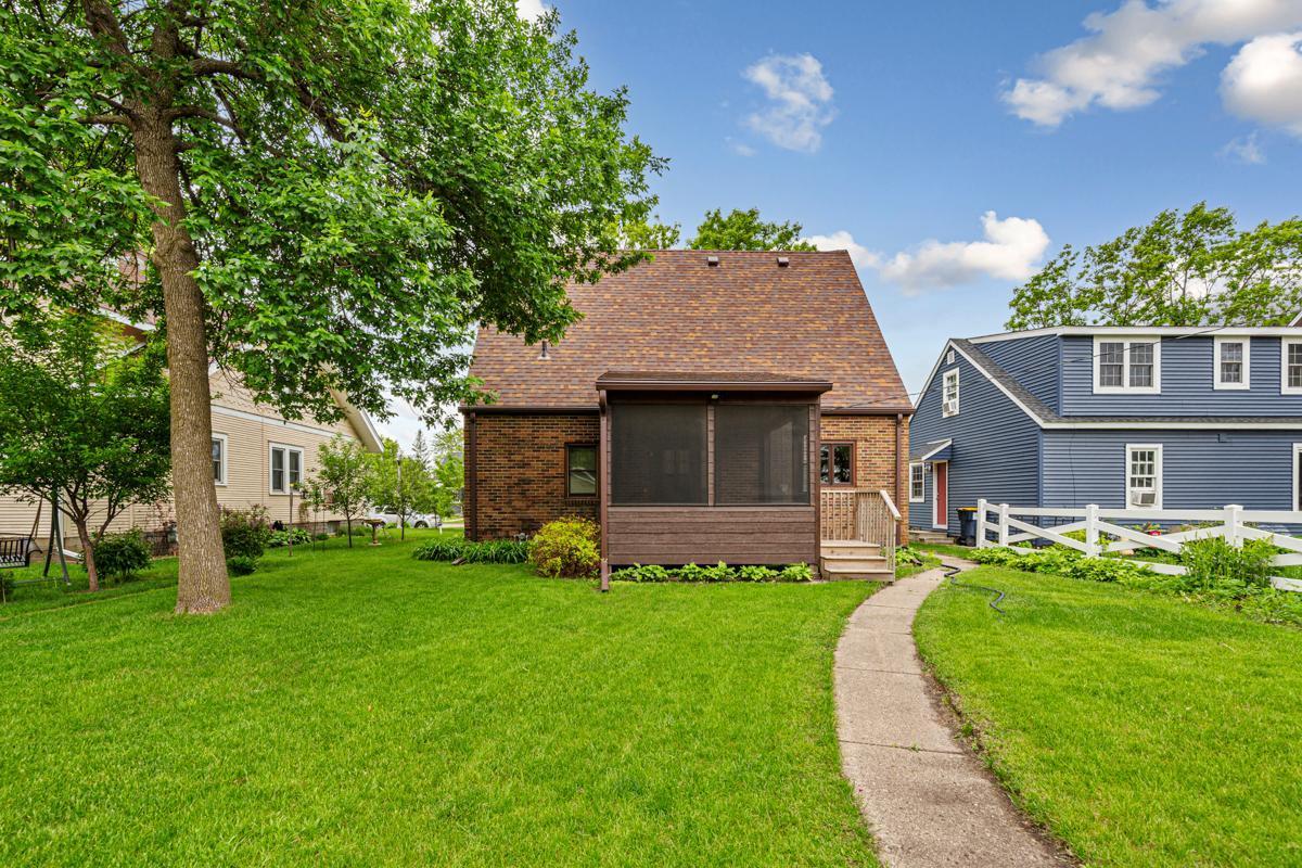 209 E Main Street, Arlington, Minnesota image 30