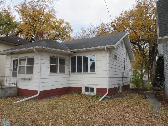 Fargo, North Dakota 58103, United States, 3 Bedrooms Bedrooms, ,1 BathroomBathrooms,Residential,Pending,37500
