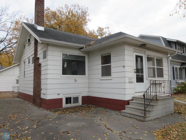 Fargo, North Dakota 58103, United States, 3 Bedrooms Bedrooms, ,1 BathroomBathrooms,Residential,Pending,37500