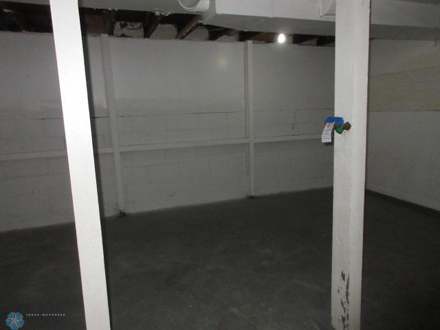 Fargo, North Dakota 58103, United States, 3 Bedrooms Bedrooms, ,1 BathroomBathrooms,Residential,Pending,37500