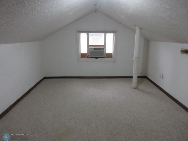 Fargo, North Dakota 58103, United States, 3 Bedrooms Bedrooms, ,1 BathroomBathrooms,Residential,Pending,37500