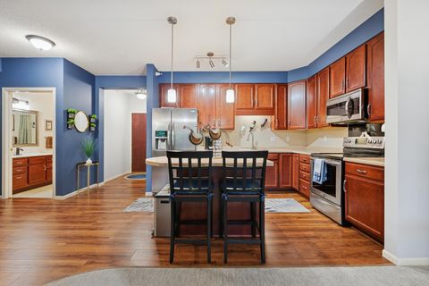 Condo For Sale - 3800 85th Avenue<br/> Brooklyn Park, MN 55443