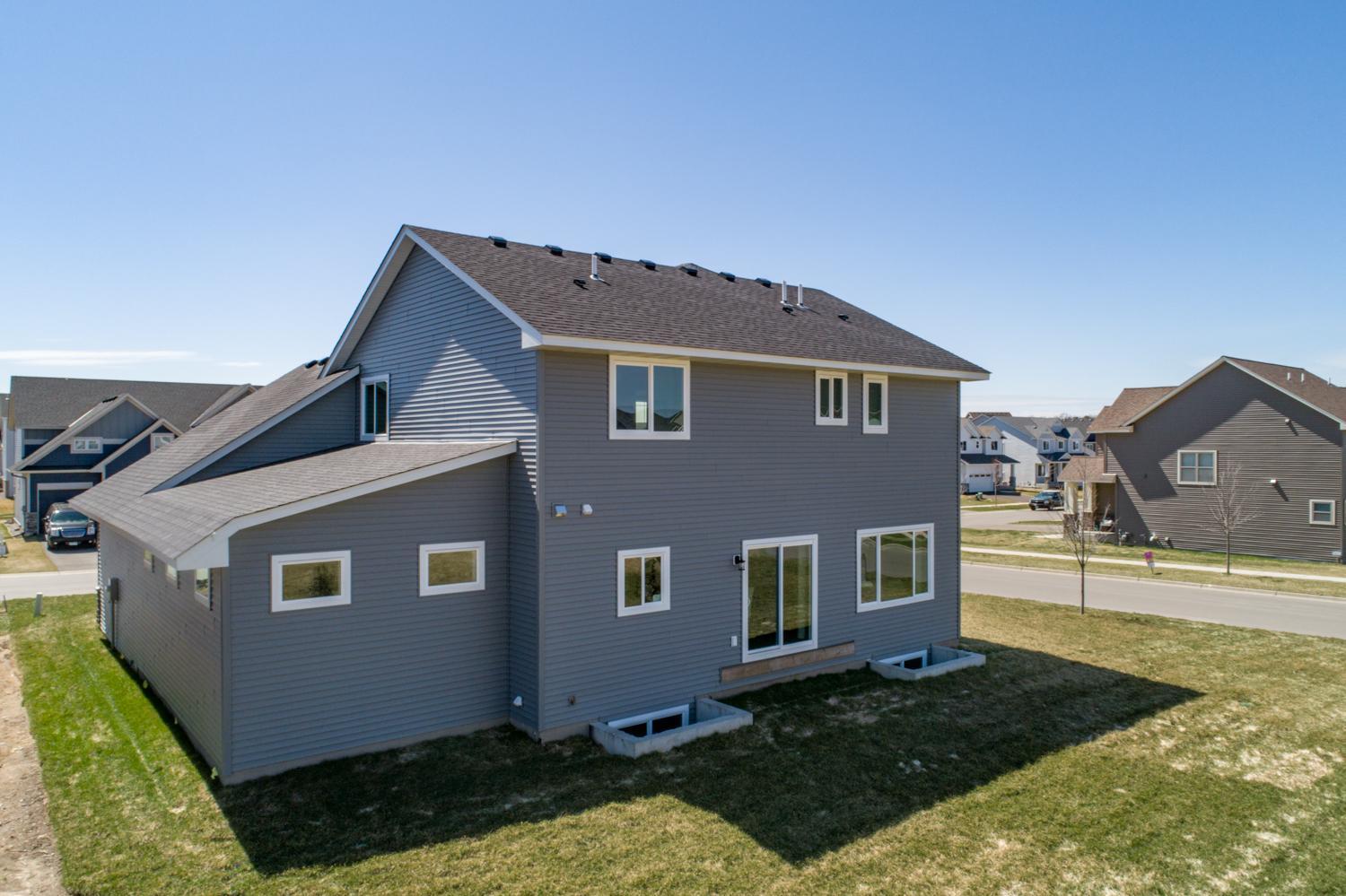 470 Sea Wing Boulevard, Prescott, Wisconsin image 2