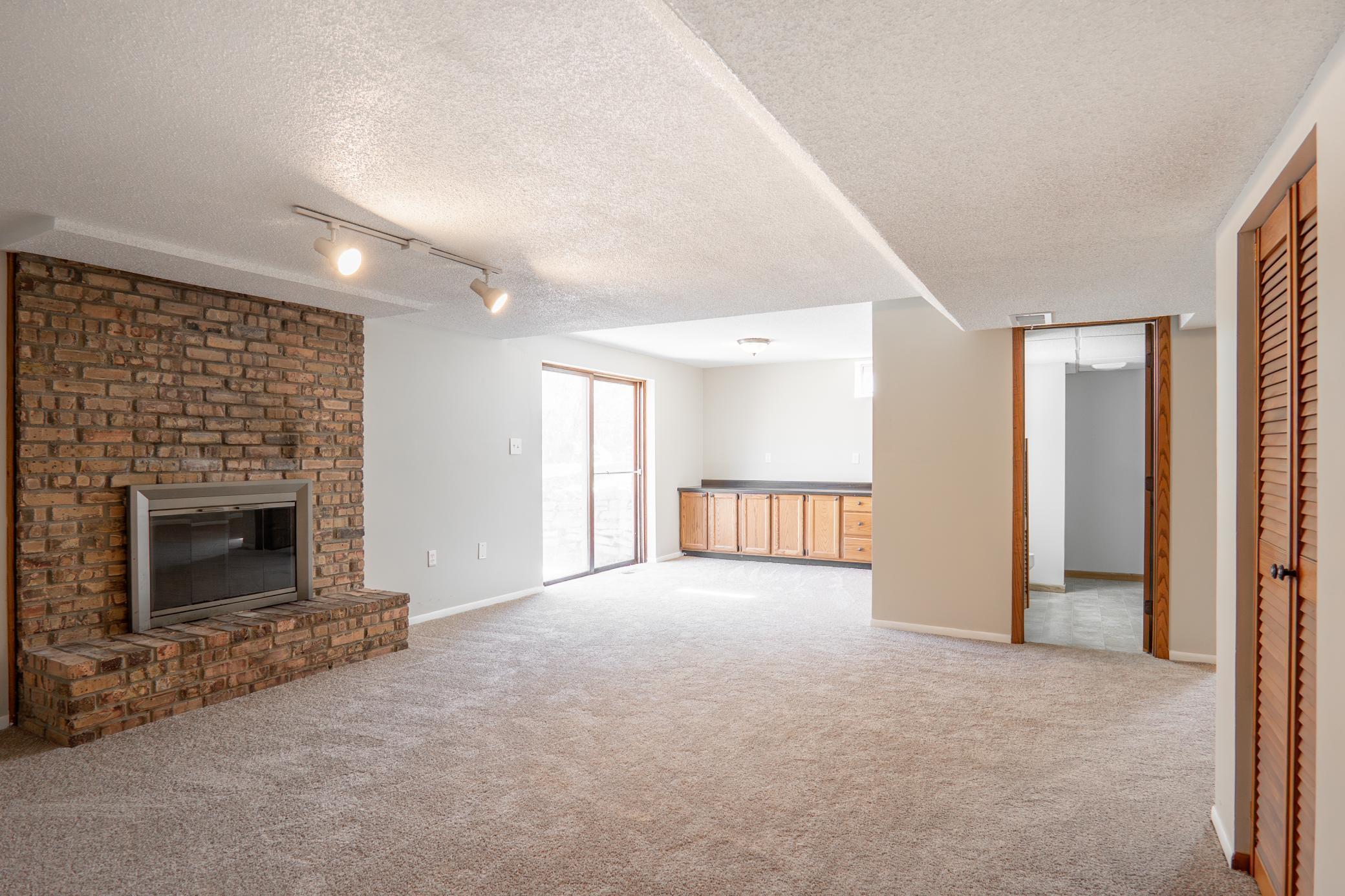 13097 Euclid Avenue, Saint Paul, Minnesota image 18