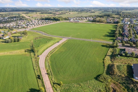 Vacant Land For Sale - XXX 10th Street<br/> Waconia, MN 55387