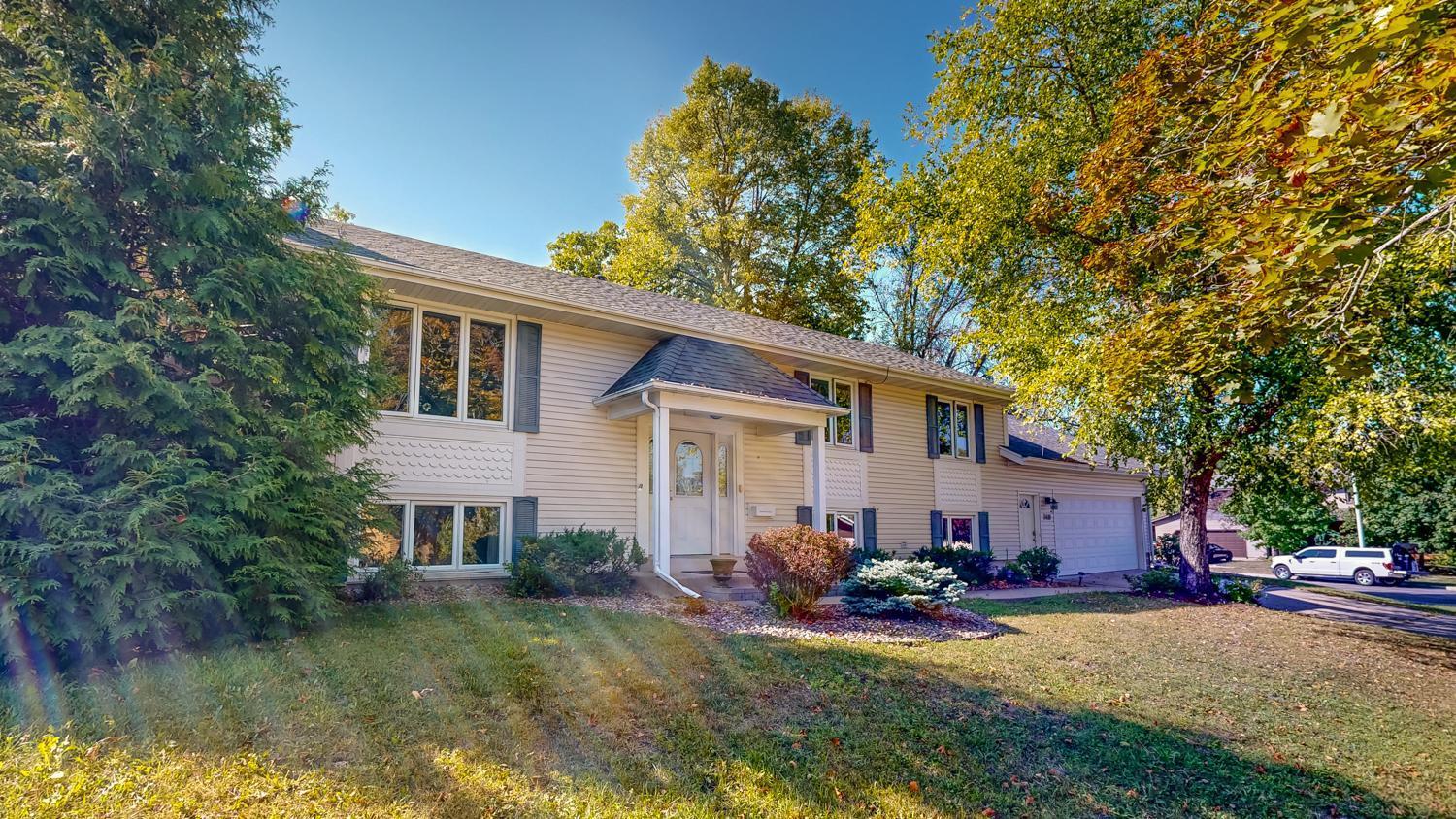 2418 Northern Hills Court, Rochester, Minnesota image 2
