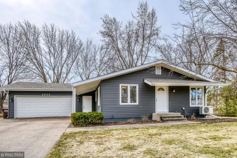 Homes For Sale - 1033 21st Street<br/> Hastings, MN 55033