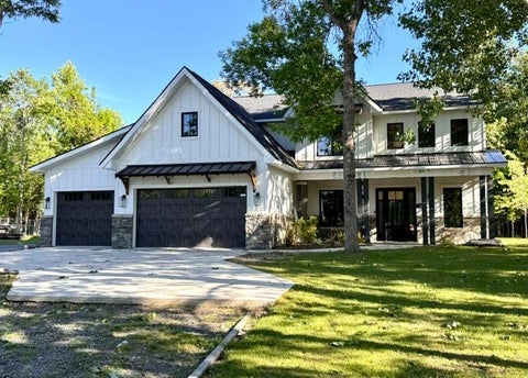 Homes For Sale - 305 Shorewood Drive<br/> Koochiching County, International Falls, MN 56649