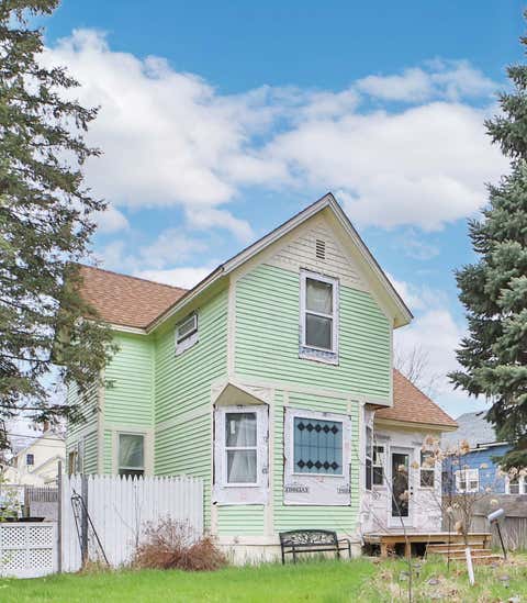 Homes For Sale - 207 7th Street<br/> Todd County, Staples, MN 56479