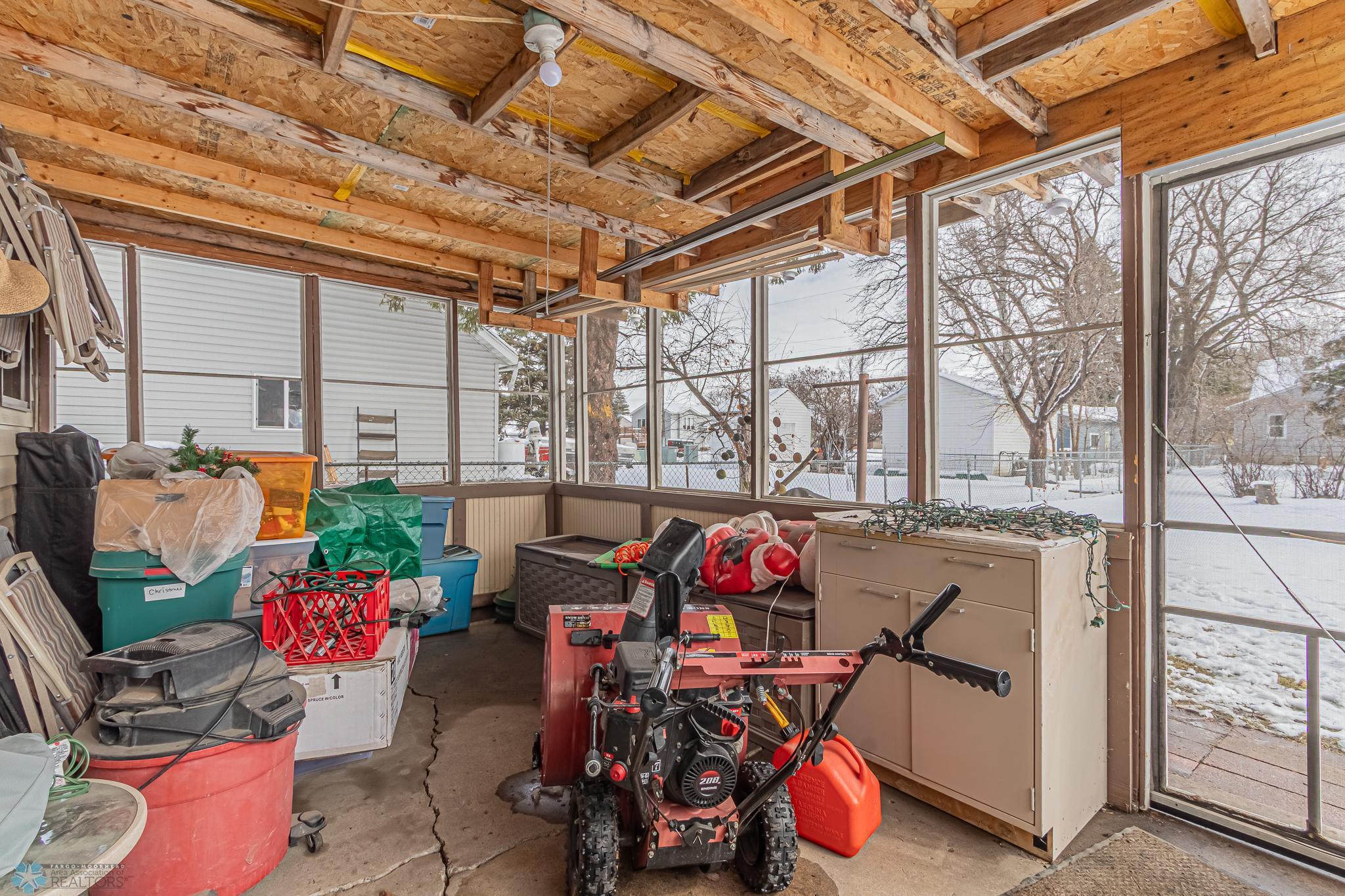 518 16th Street, Moorhead, Minnesota image 32
