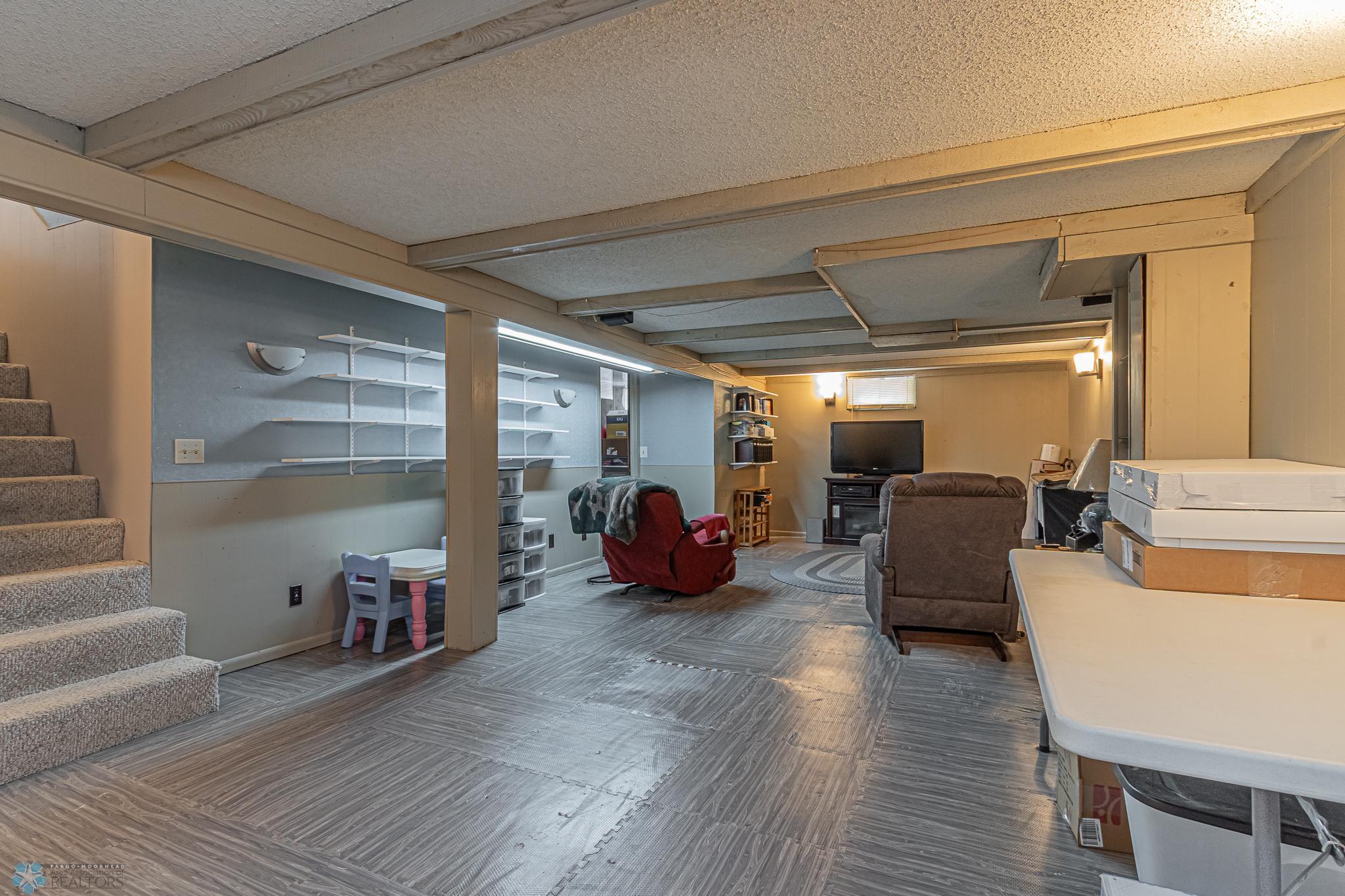 518 16th Street, Moorhead, Minnesota image 26