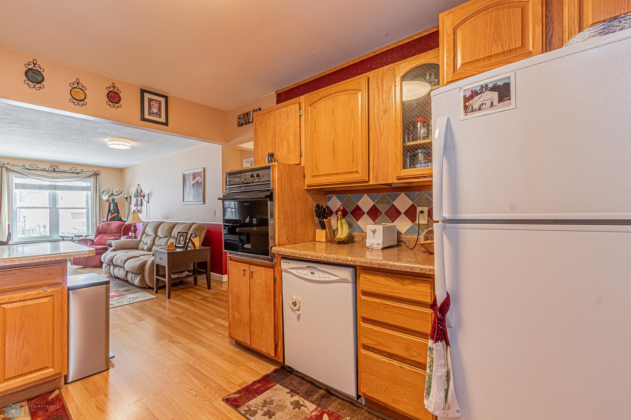 518 16th Street, Moorhead, Minnesota image 6