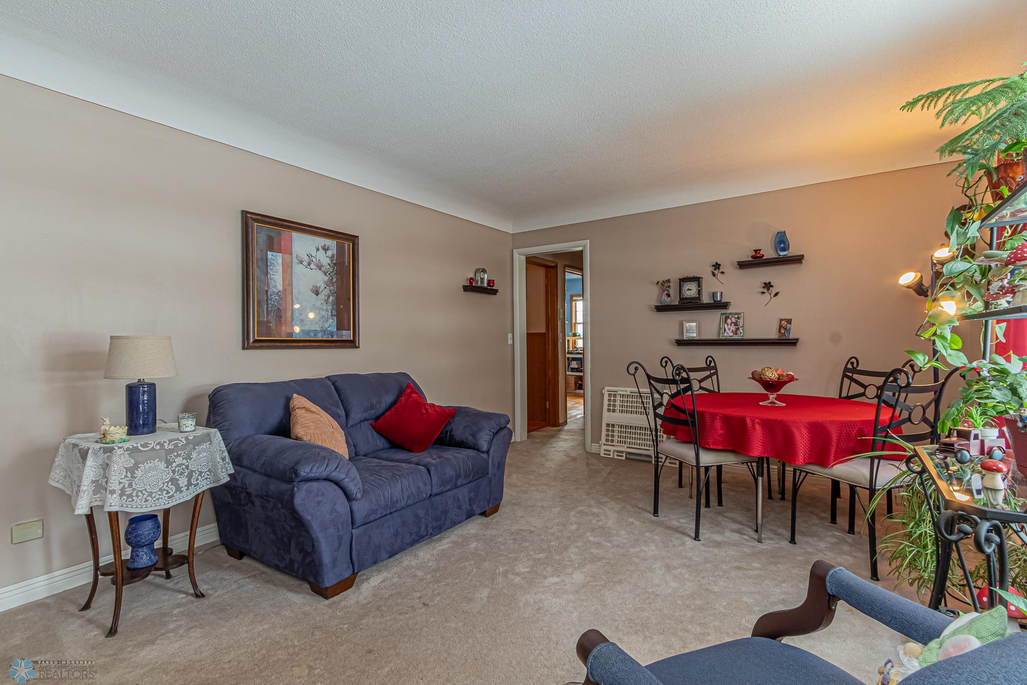 518 16th Street, Moorhead, Minnesota image 2