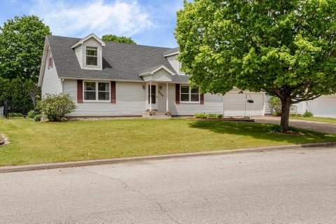 Homes For Sale - 1214 Willow Street<br/> La Crescent, MN 55947