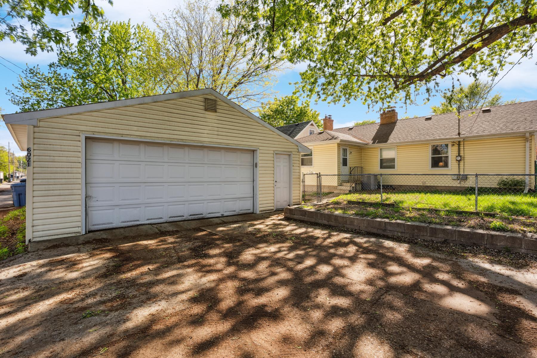 6021 10th Avenue, Minneapolis, Minnesota image 23