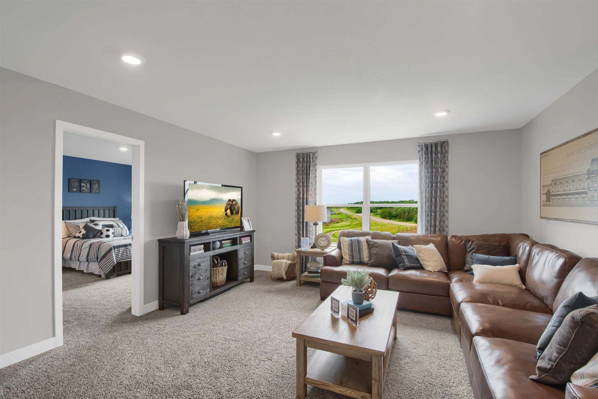 10717 Bent Pine Lane, Woodbury, Minnesota image 26