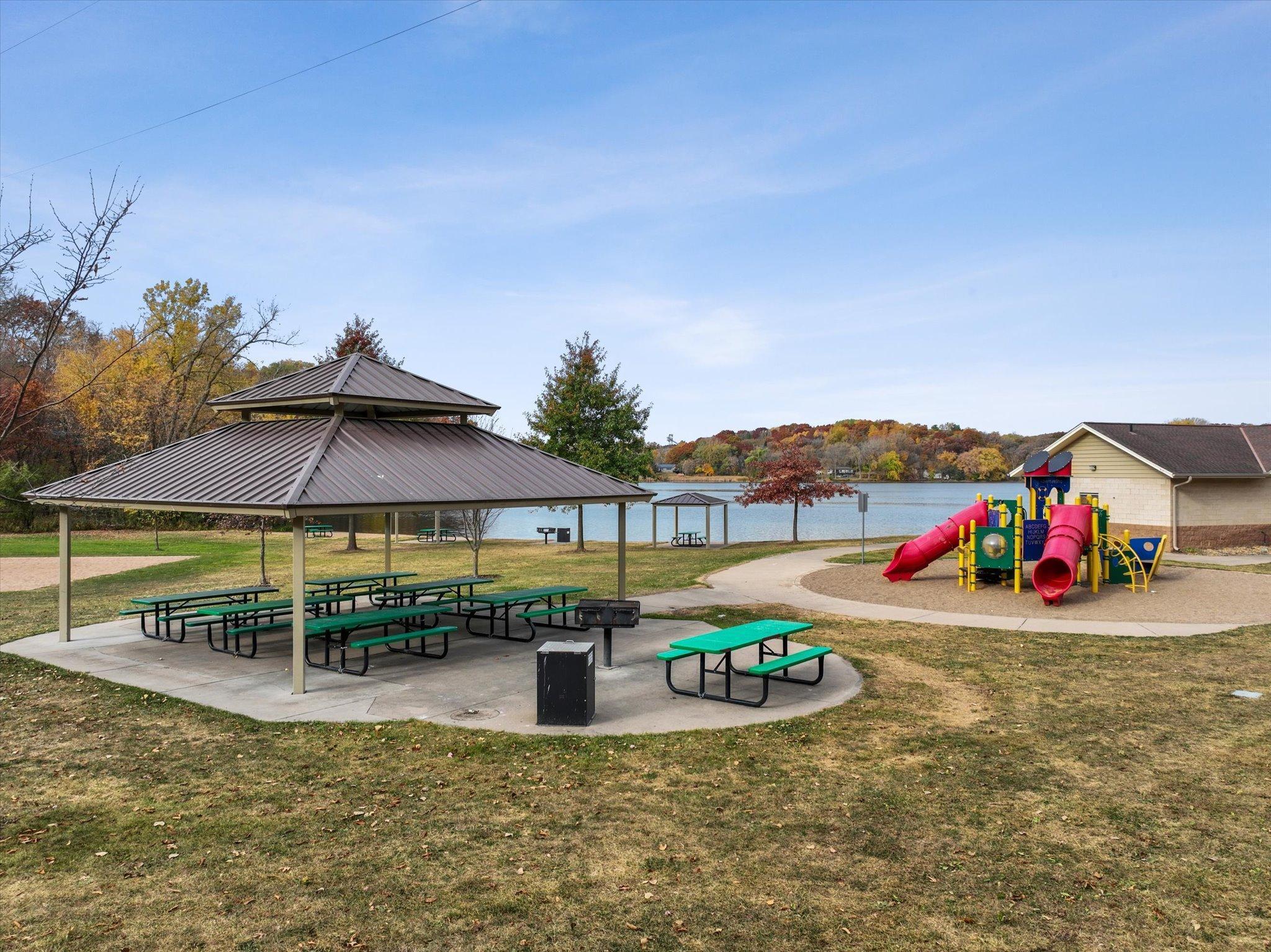 10717 Bent Pine Lane, Woodbury, Minnesota image 48