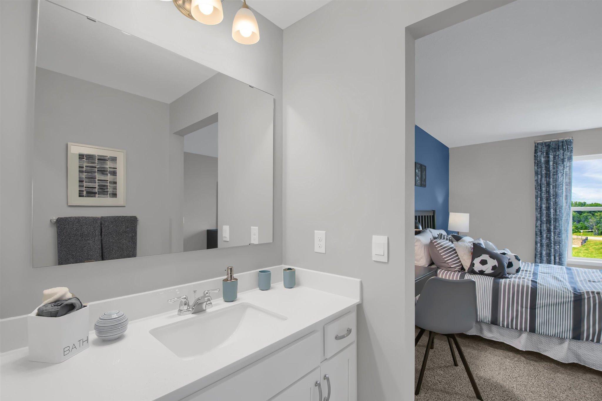 10717 Bent Pine Lane, Woodbury, Minnesota image 21