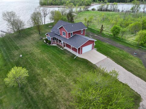 Homes For Sale - 30381 Wildwood Road<br/> Ashby, MN 56309