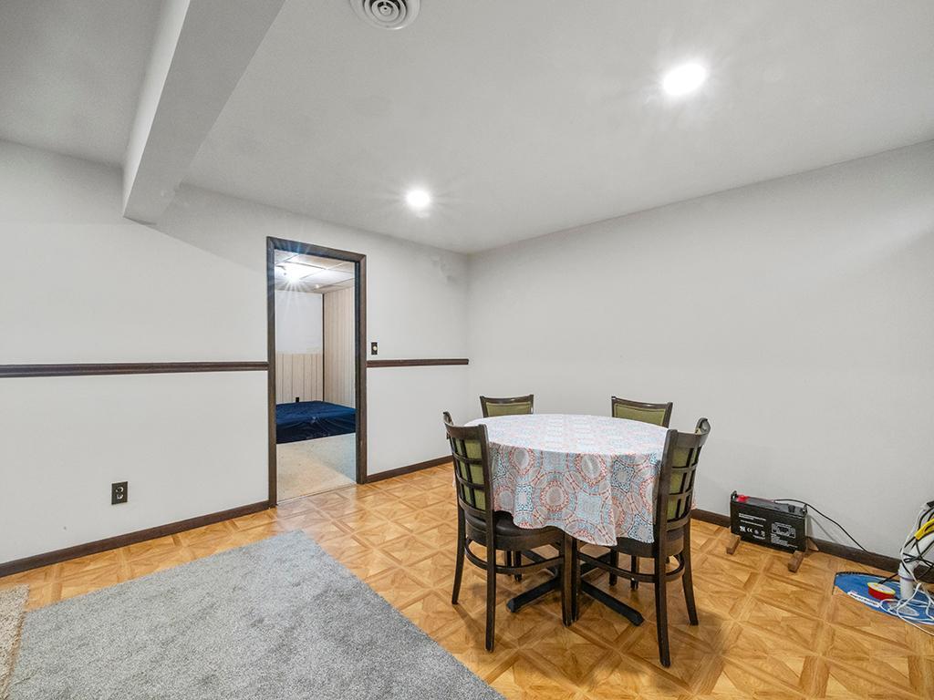 210 Cambria Court, Saint Paul, Minnesota image 32