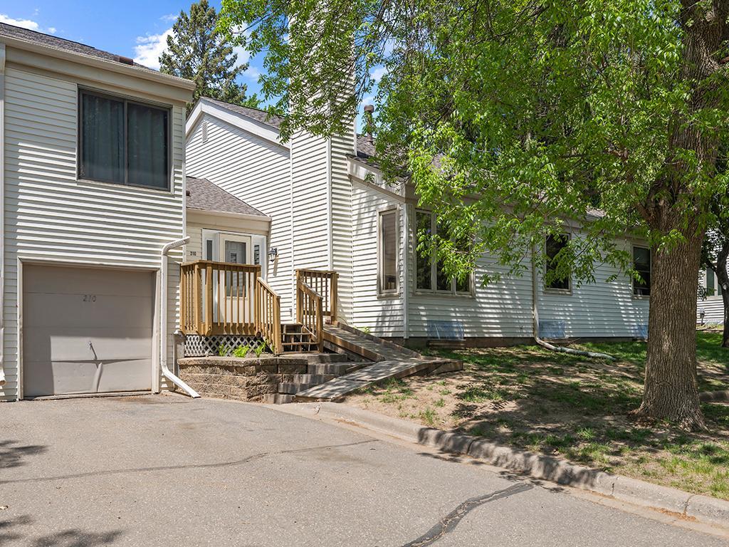 210 Cambria Court, Saint Paul, Minnesota image 3