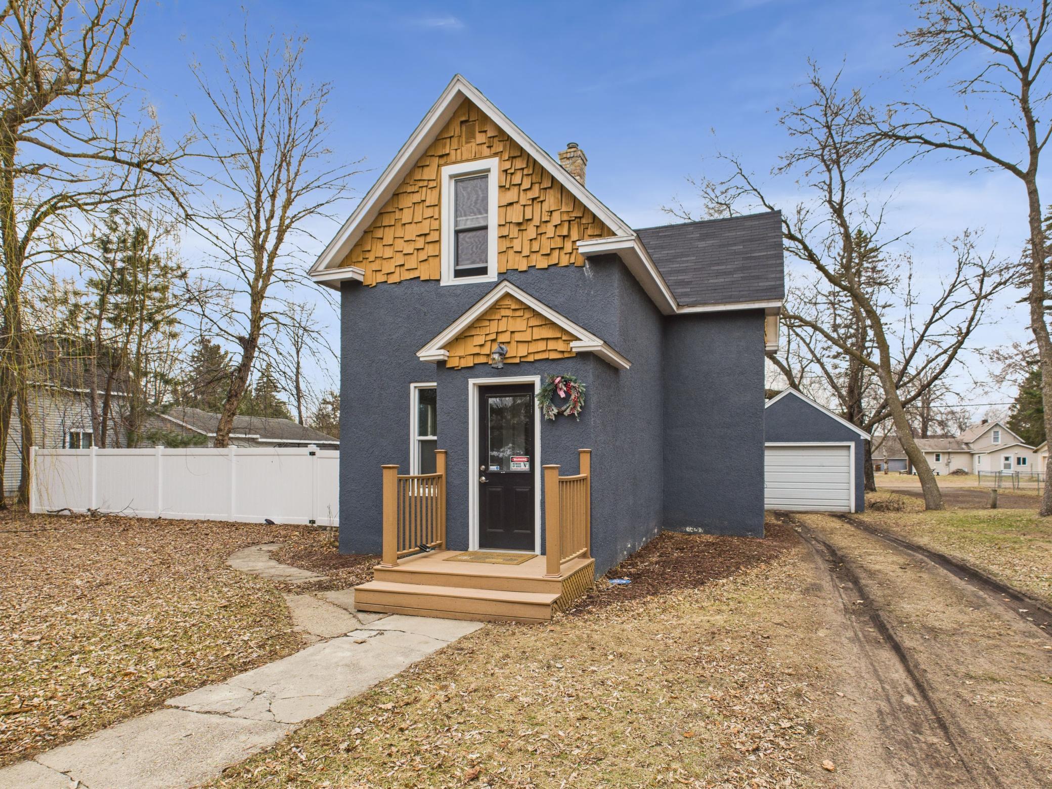 208 7th Street, Little Falls, Minnesota image 1
