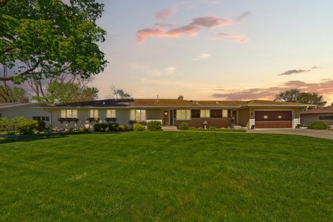 Homes For Sale - 808 Hillcrest Drive<br/> Montgomery, MN 56069